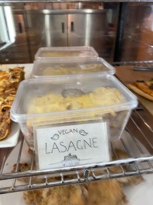 I tried this one days earlier. Really good flavour and sauce texture  at Timbuktu Nomadic Deli in Waiheke Island