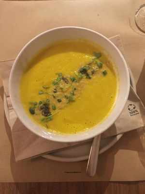 Soup at Outro Lado in Faro