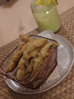 Frittierte Bohnen mit Mayo at Outro Lado in Faro