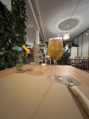   at Outro Lado in Faro