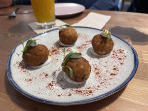 Cheese balls starter  at Outro Lado in Faro