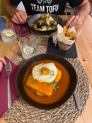  at Outro Lado in Faro