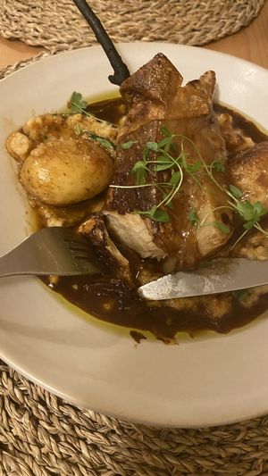 Pernil de seitan! Que textura incrível   at Outro Lado in Faro