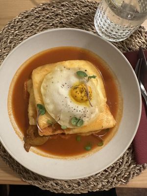   at Outro Lado in Faro