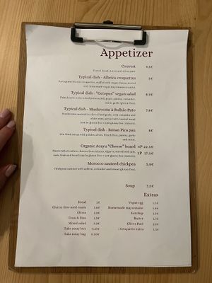   at Outro Lado in Faro