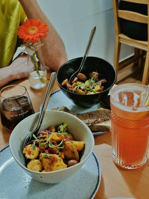  at Outro Lado in Faro