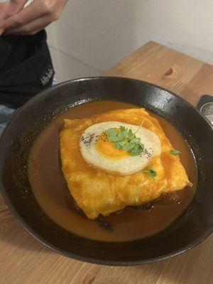 Vegan Francesinha  at Outro Lado in Faro