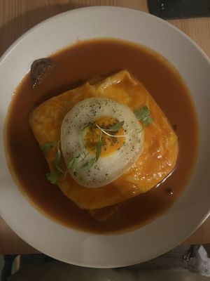   at Outro Lado in Faro