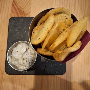  at Outro Lado in Faro