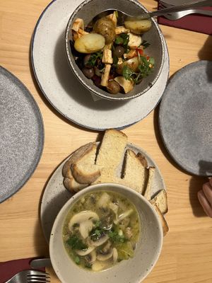 Octopus salad + mushrooms bulhao pato  at Outro Lado in Faro