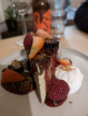  at Outro Lado in Faro