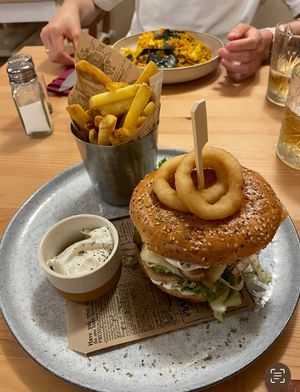   at Outro Lado in Faro