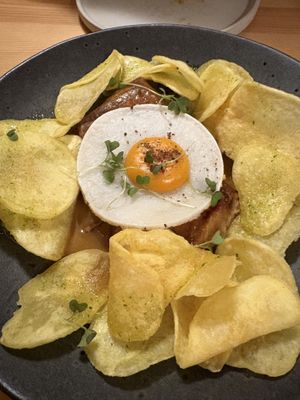 Portuguese seitan steak    at Outro Lado in Faro