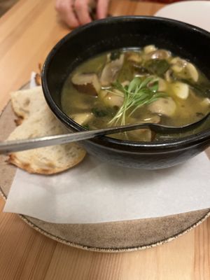   at Outro Lado in Faro