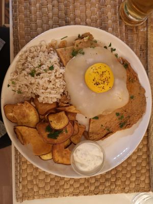 Portuguese steak and egg at Outro Lado in Faro