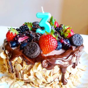 Chocolate cake. at Outro Lado in Faro