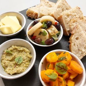 Snacks. at Outro Lado in Faro