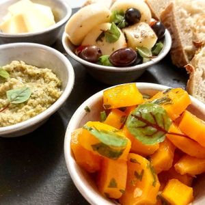 Snacks. at Outro Lado in Faro
