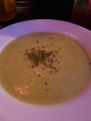 Green detox soup! Yum at Jardin in Ilha Grande