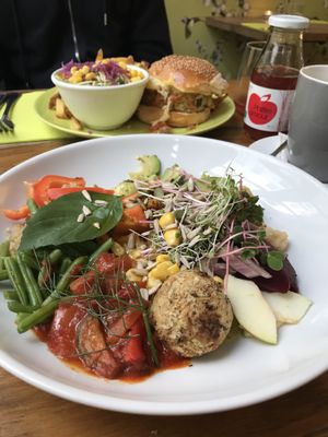Vegan and organic at De Rode Koe in Lille