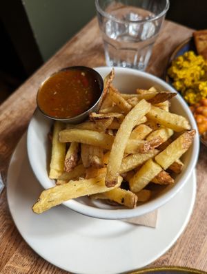 Rosemary salted chips at The Left Bank in Glasgow