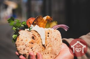 schnitzel pitta at Gojo Paradiso in Kyoto