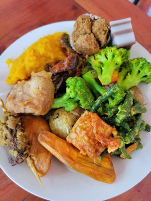 My plate from the buffet at Sawobali  in Ubud
