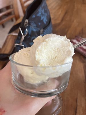 Durian ice creamm  at Sawobali  in Ubud
