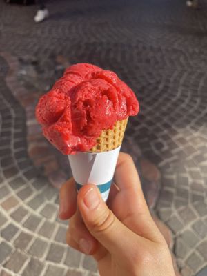 Raspberry   at Eis Greissler in Klagenfurt