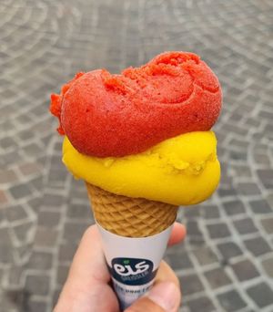  at Eis Greissler in Klagenfurt