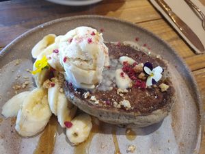 Banana pancakes at The Sweet Meadow in Echuca