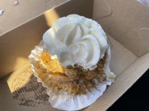 Cupcake 🧁🤤♥️  at The Sweet Meadow in Echuca