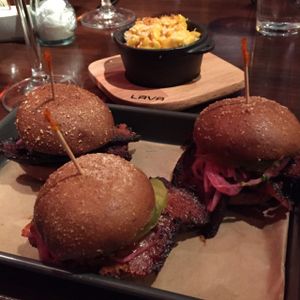 BBQ sliders with seitan and mac n cheese at V-Eats in Dallas
