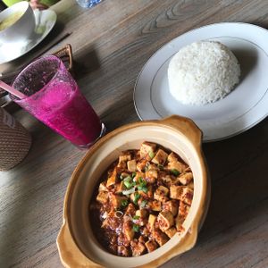 Avo-dragon fruit juice and spicy tofu  at Veggie Karma in Ubud