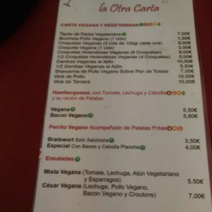 Carta vegana at La Herradura Vinoteca in Madrid