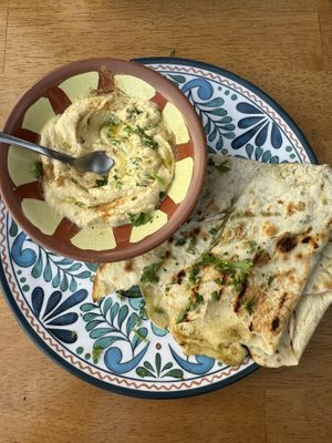 Starter - Hummus  at Mezze Restaurant in Kralendijk