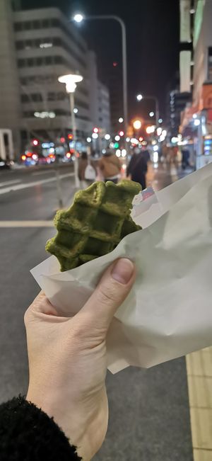 Matcha waffle at Kanauta in Kobe