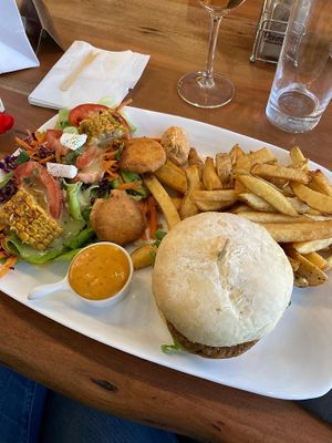  at Veni Vidi Vegan in Charleroi