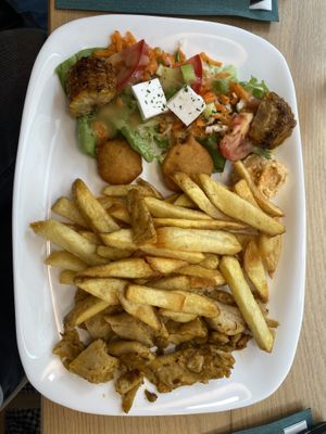   at Veni Vidi Vegan in Charleroi