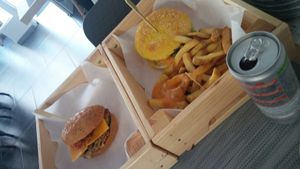 Menu VVV at Veni Vidi Vegan in Charleroi