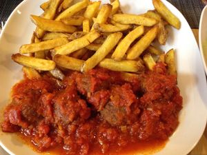 Boulettes sauce tomate  at Veni Vidi Vegan in Charleroi