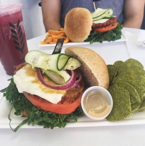 Dallas burger with quinoa patty and vegan cheese at fibrre TO GO in Fort Myers