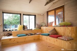 In highest tiers you can enjoy that warmy sun o a nice talk as well... Is also available for workshops and classes at Mundo Elefante in Pucon