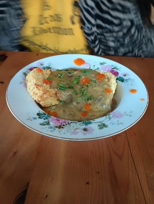 Biscuits & grav at Shoofly in Portland