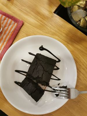Brownie at Nourish Cafe in Yangon