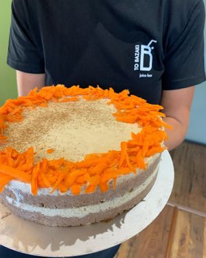 raw-vegan carrot cake
 at To Bazaki Juice Bar in Chalandri