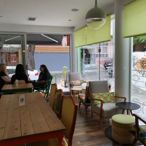 dining room at To Bazaki Juice Bar in Chalandri