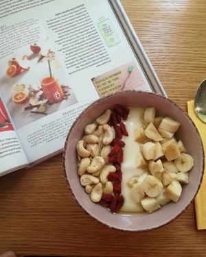 vegan Coconut bowl  at To Bazaki Juice Bar in Chalandri