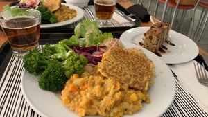 Menu of the day, huge portions 😍  at Cozinha Consciente in Coimbra