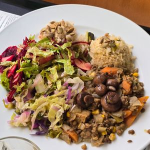 Plate of the day at Cozinha Consciente in Coimbra